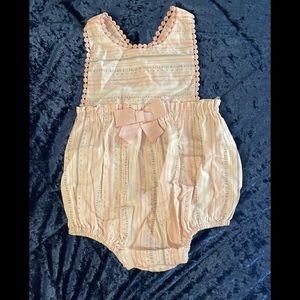 DYLAN & ABBY Baby Girls body Suit Size 6-9
